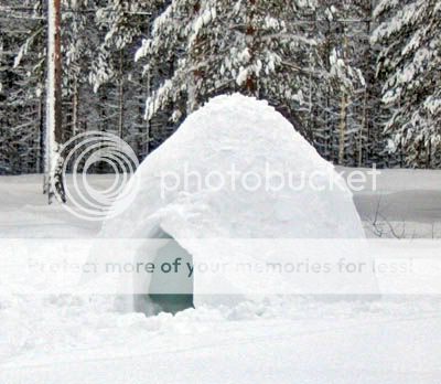 Association d'images - Page 30 Igloo_outside