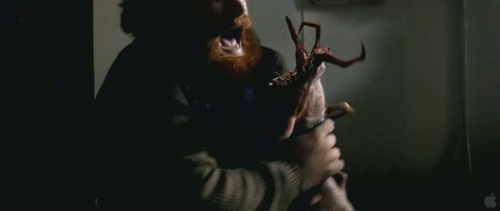 La Cosa - Precuela  (The Thing, 2011) 273004_253057254705655_191901360821245_1069542_4775245_o