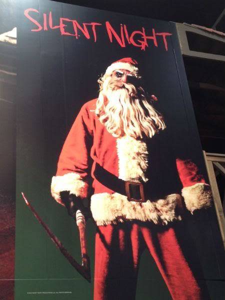 Teaser poster para el remake de Silent Night, Deadly Night 531168_10151049248331509_2135241534