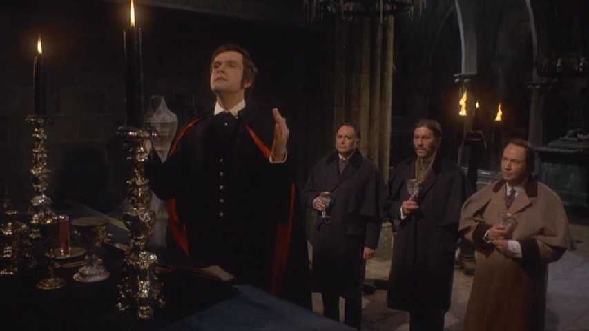 Taste the Blood of Dracula (1970) BhTdTsLDcTrL1970.mp4_002177052_zpscrf4zrbo