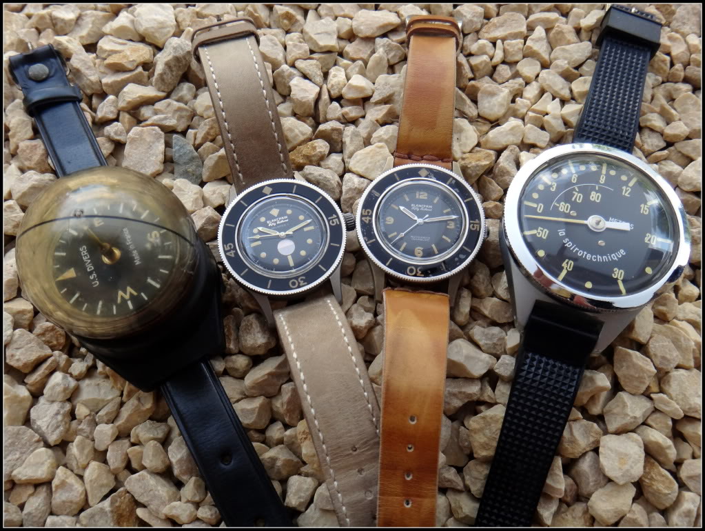 Des montres et des instruments de plongée ... DSC03475