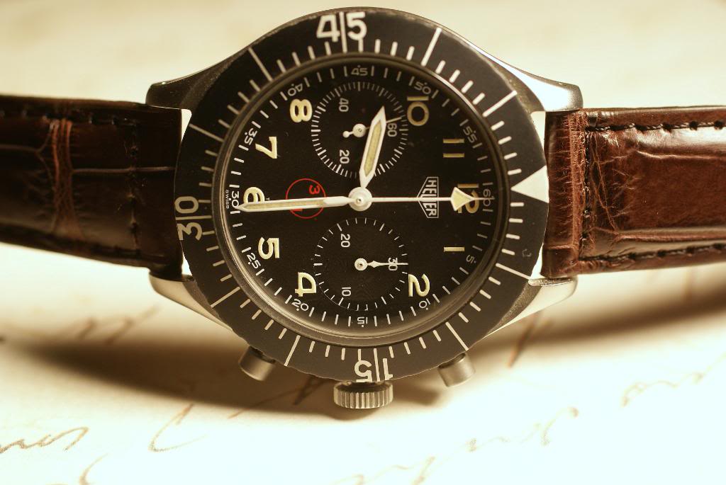 Une petite Heuer Bundeswehr - Page 2 DSC05340