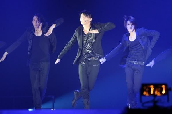 [PICS] 100613 JYJ THANKSGIVING LIVE IN DOME 819bjpsyc