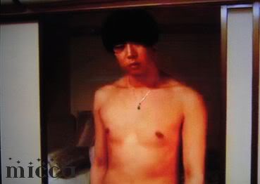 [PICS] 100616 BEE TV BEAUTIFUL LOVE EPISODE 4 (NAKED YOOCHUN) Beloveyuibkk5