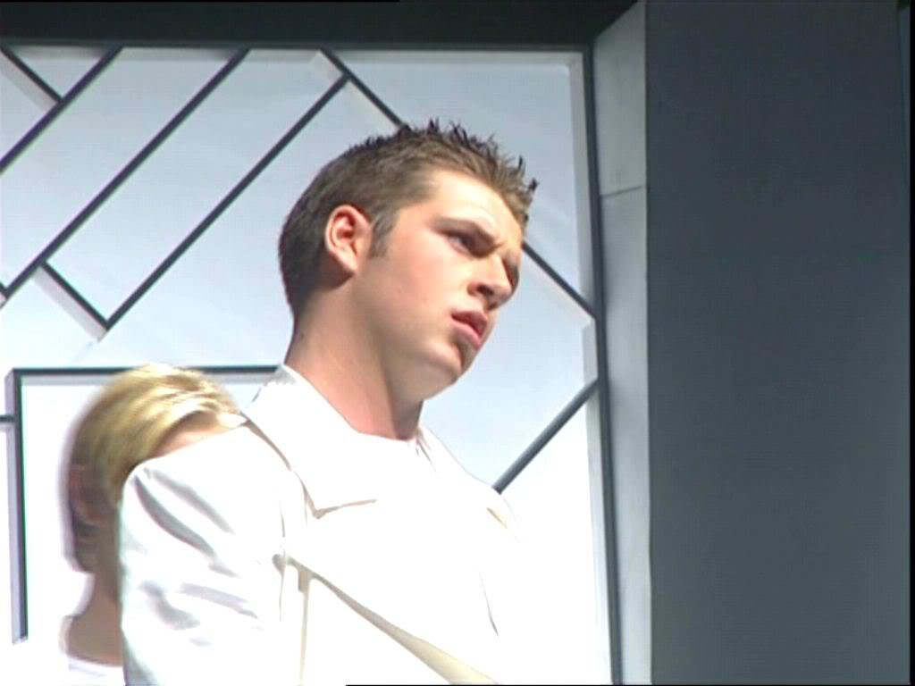 [140410] Photo Sessiones/ West Mark Mark_feehily_westlife_story_029