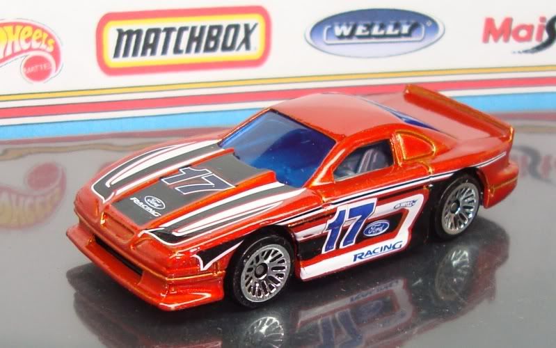 mi coleccion de hot wheels DSC04141