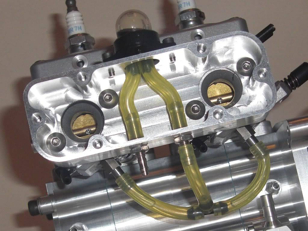 MTC/BodySax Watercooled Twin 50.8cc CIMG5036