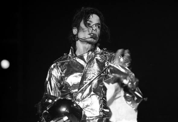 HISTORY TOUR  TheHIStoryTour79