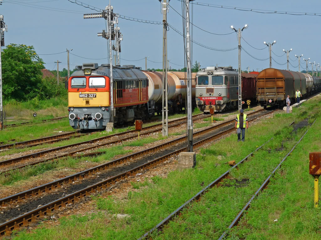 402 : Oradea - Carei - Satu Mare - Halmeu P1090281