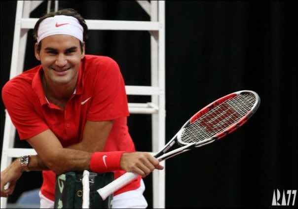 Roger Federer (cái này chắc mình tớ vô thôi nhỉ,mong là Mũi to cũng vào^^) N599840018_3203957_2640