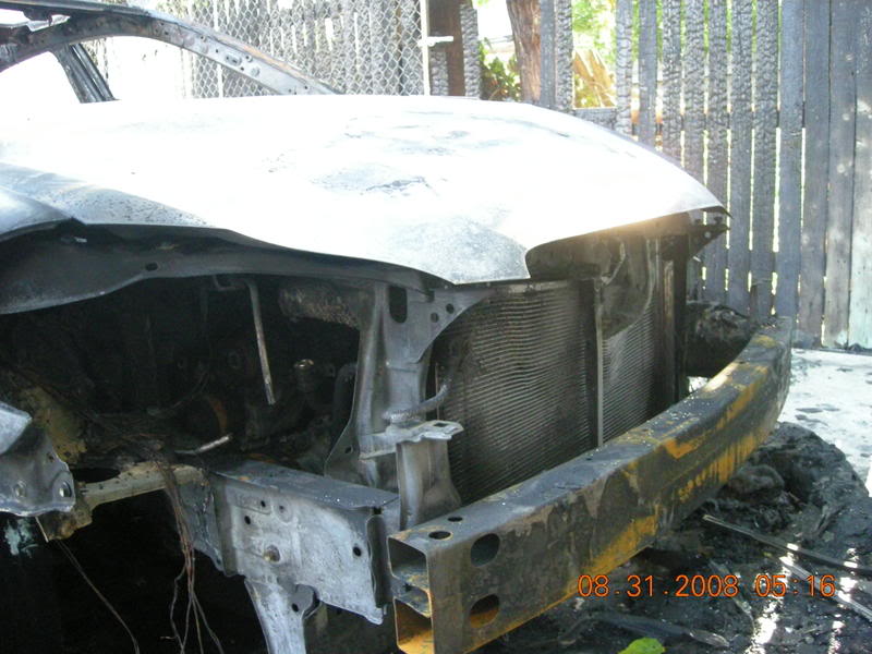 Burned car Picture005