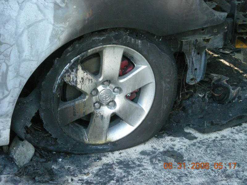 Burned car Picture008