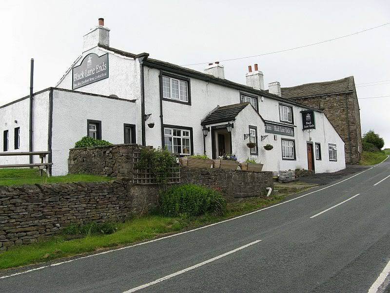 THE DISSENTERS' WELL & TOM'S CROSS, Kelbrook Moor, Lancs-Yorks Border. 18