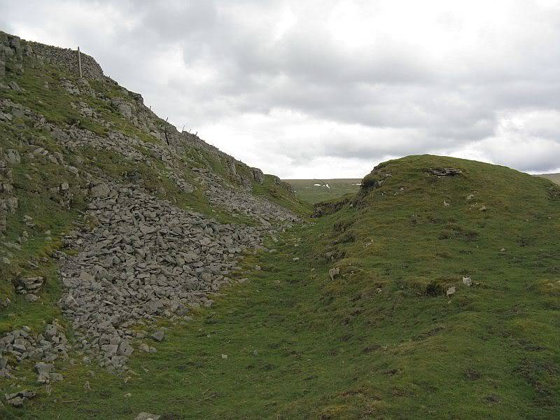 TOR DYKE, above Kettlewell, North Yorkshire SD 978 755.  HER NO: MYD4145 IMG_2659