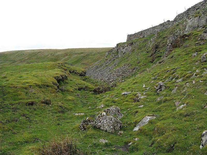 TOR DYKE, above Kettlewell, North Yorkshire SD 978 755.  HER NO: MYD4145 IMG_2665