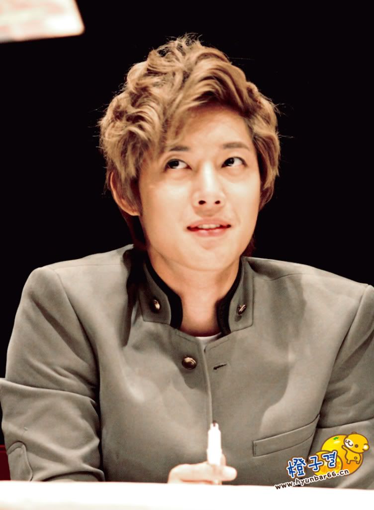 [HJL] ‘Lucky’ album fansign event [19-23.10.11] 15d39352bfd1ca5743a75b57