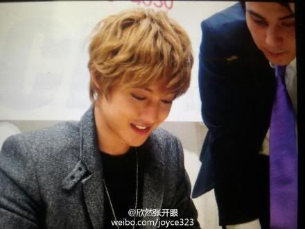 [HJL] LUCKY Fansign Event [25.10.11] 315063_303139019712341_231614143531496_1319671_1924072915_n