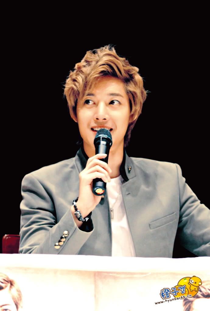 [HJL] ‘Lucky’ album fansign event [19-23.10.11] 648b6fda0258925f10df9b39