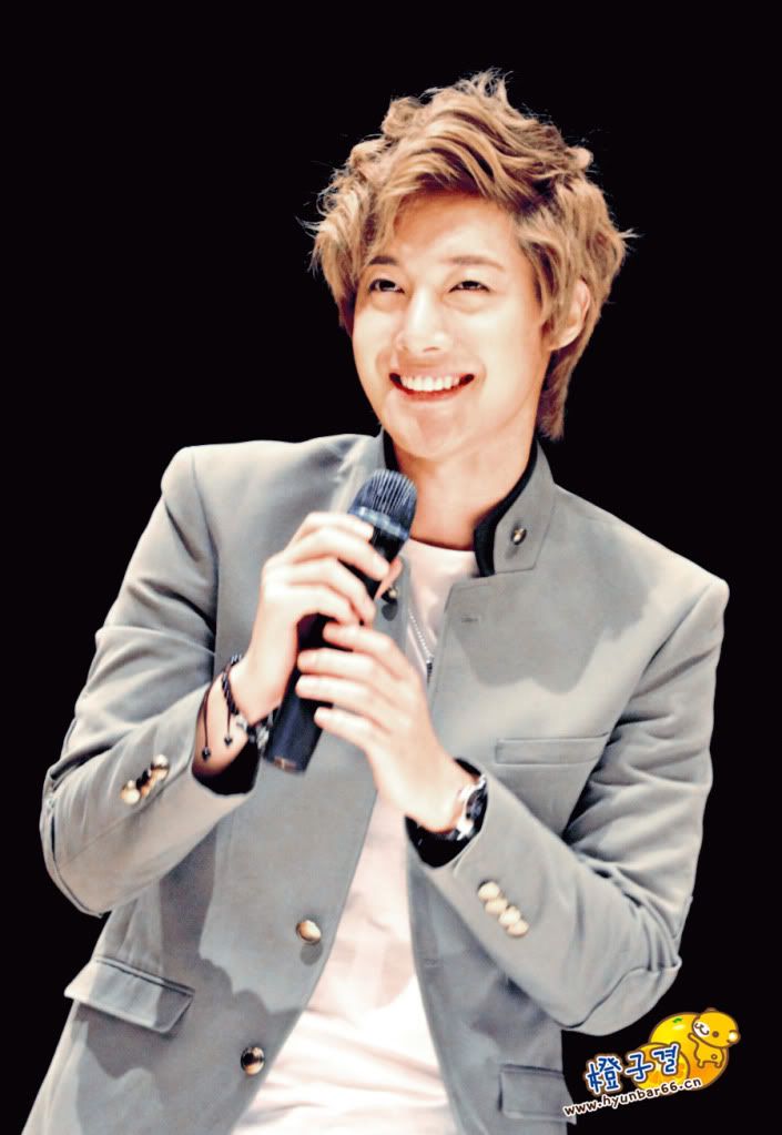 [HJL] ‘Lucky’ album fansign event [19-23.10.11] 870a3829ec2ad54b5243c123