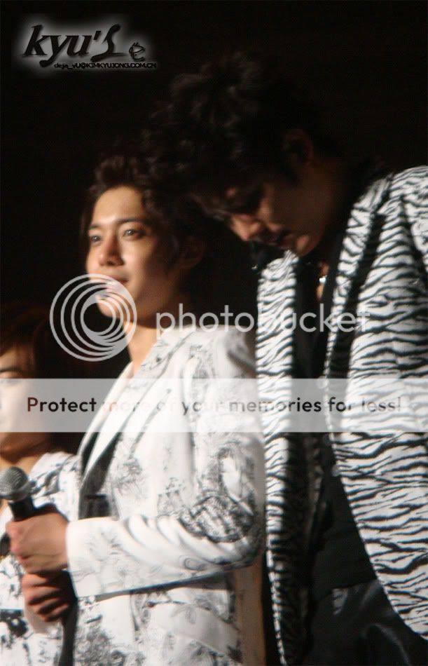 [KJ] Persona Encore Concert (8) KJ_concertkyuLLT041