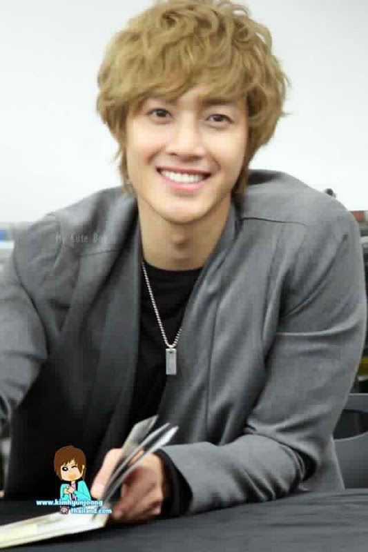 [HJL] ‘Lucky’ album fansign event [19-23.10.11] D1a20cf431adcbef0b7fbd45acaf2edda3cc9f2e