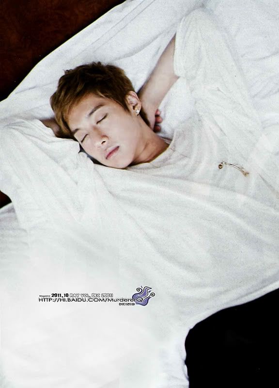 [scans] Kim Hyun Joong - Magazine Scans M9ss