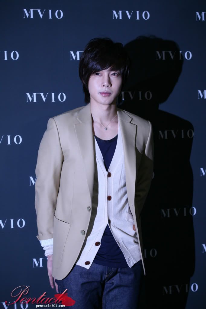 [HJL] Fashion Week 2010 “MVIO” show (3) HJL_fashionpentacle003