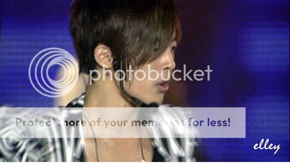 [HJL] “Love Like This” & “A Song Calling for You” PERSONA in Seoul 2009 HJL_LLT015