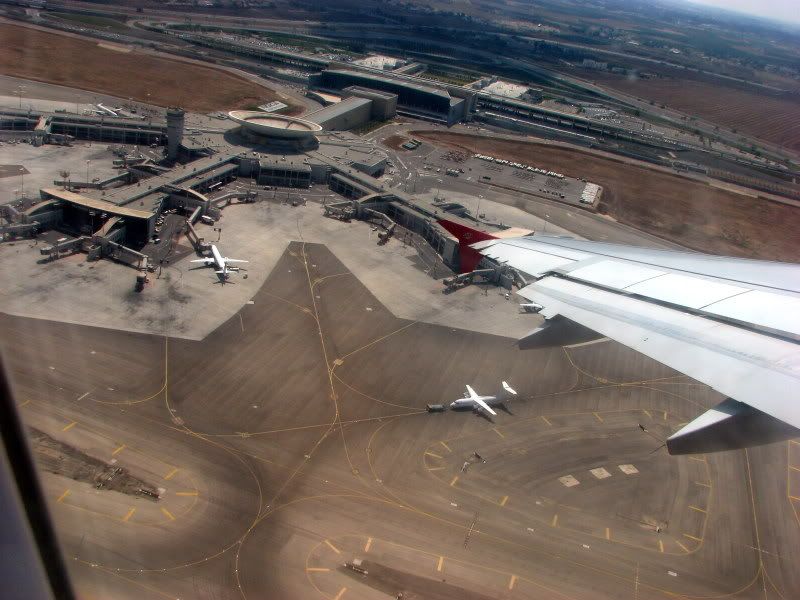 Guess the Airport! - Page 4 F5e86393