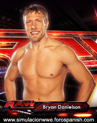 Night of SimulacionWWE: 6th Anniversary [8/6/2014] BryanDanielson