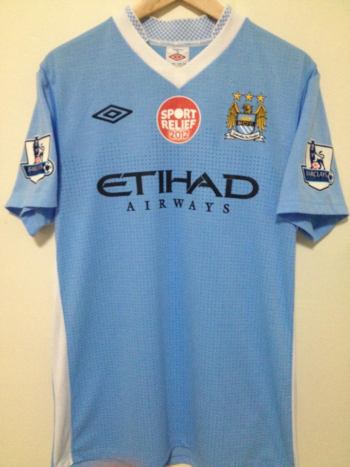 Gary's PI and Man City Match Issued/Worn collection - Page 14 530144_117379955064349_100003770365750_85633_694464388_n