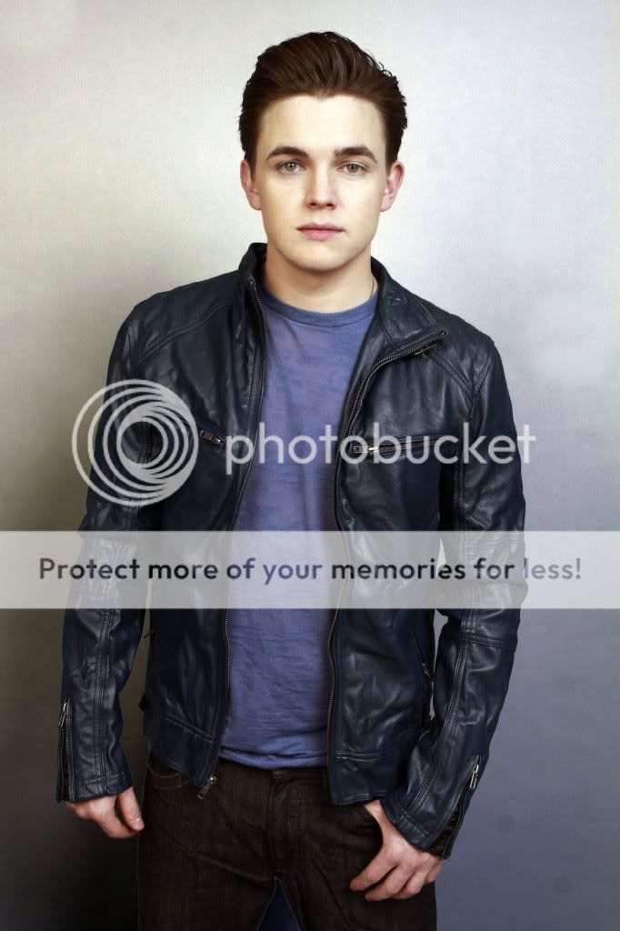 Jesse McCartney's NEW LOOK 2O1O 2010_jmac01