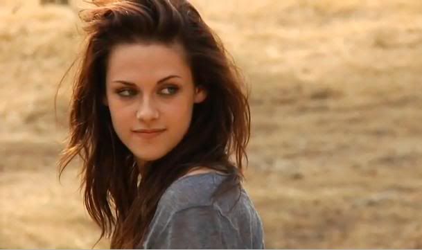 Ficha de Bella Cullen  Kristen4
