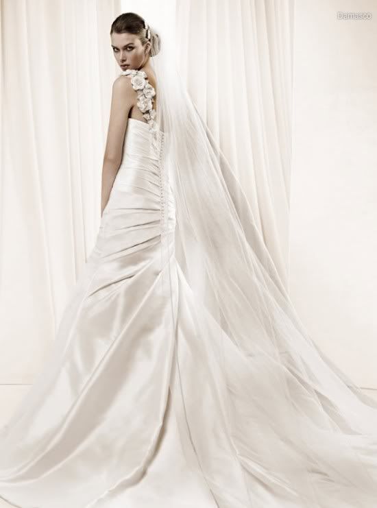 La Sposa 2011 Wedding Dresses‏  Lasposa-gelinlik-modelleri51-550x741