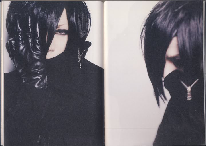 The Gazette 163484_124100897653892_100001619474800_169018_1615233_n