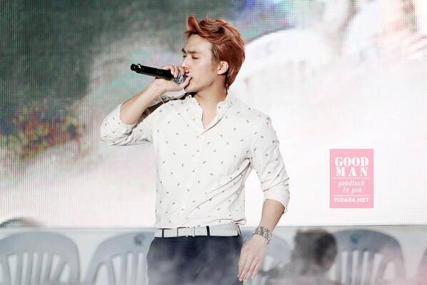 [PICS] [13.06.13] Dongwoon @ Chungnam Sports Festival BMpZ63HCYAACIGX_zps914848e6