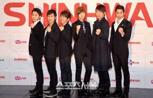 [6.3.12][News] Longest running idol group Shinhwa, 6 hours of practise a day Ce03ccac