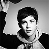  ♥ Logan Lerman  ♥ Logan5