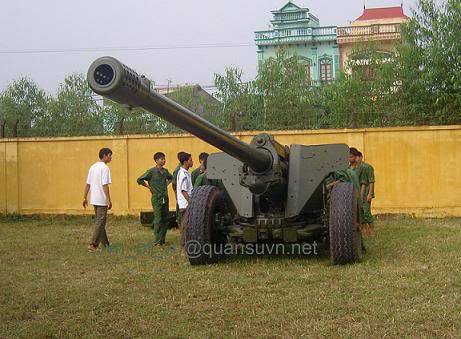 Ai mê các loại khí tài quân sự vô đây PhoM-46