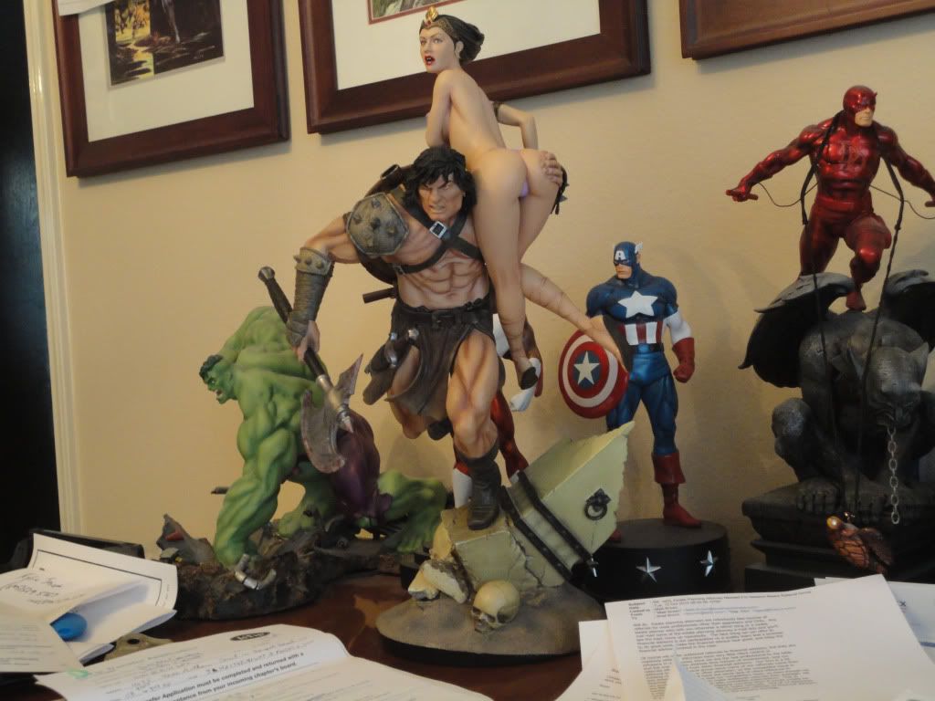 [Sideshow] Conan: "The Prize" Polystone Diorama  - LANÇADO! Muitas fotos!!!!!! - Página 3 SSThePrizeArrives