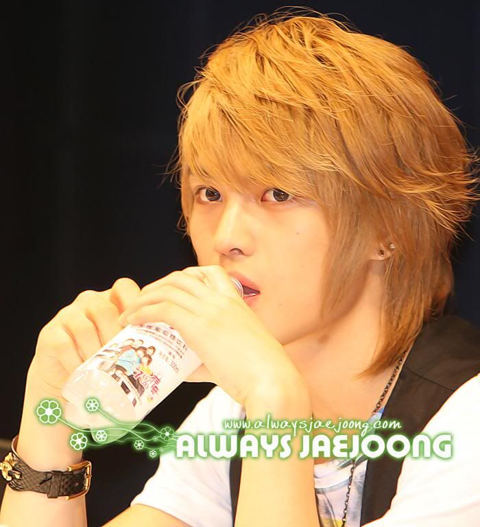 ♥ (¯`·.º-:¦:Young Woong-♥~~J-:¦:JaeJoong-º.·´¯)♥   Beau710