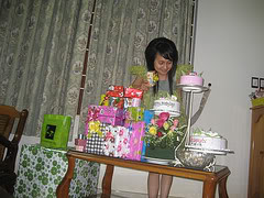 Thao Nguyen day nang nhung ko co gio'(9a2 2008-2009) 3332713389_08b71df417_m