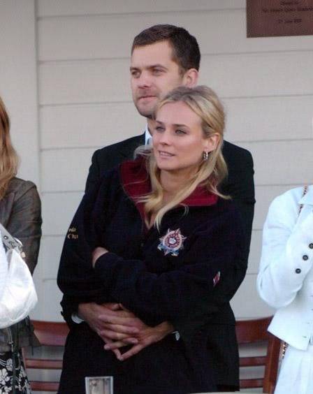 Joshua Jackson & Diane Kruger Appreciation #1 Josh_rockpolo-019