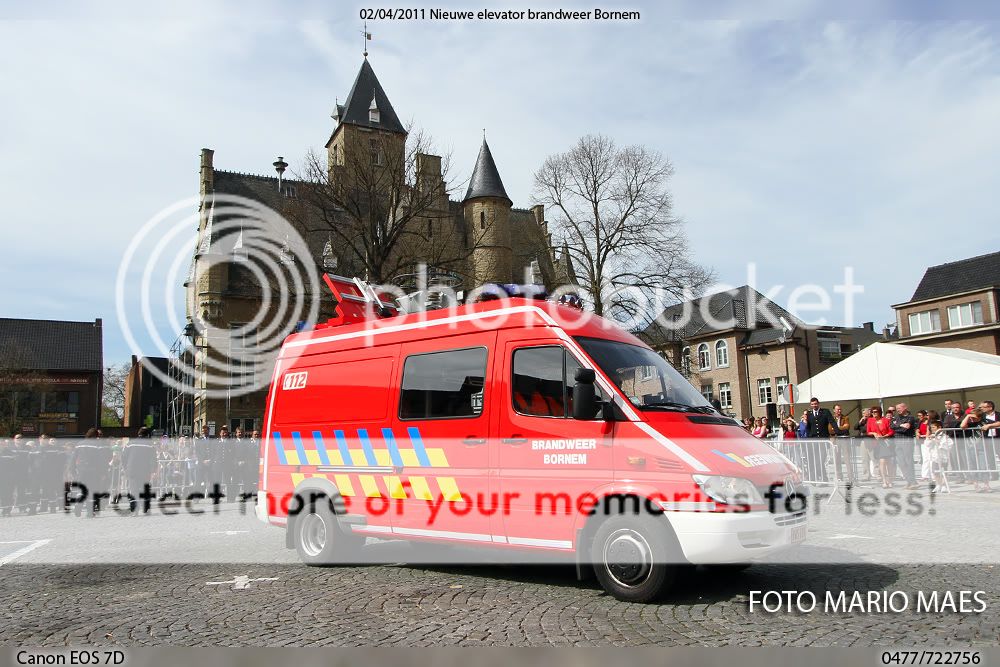 02/04/2011 Nieuwe elevator brandweer Bornem+ FOTO'S IMG_8052