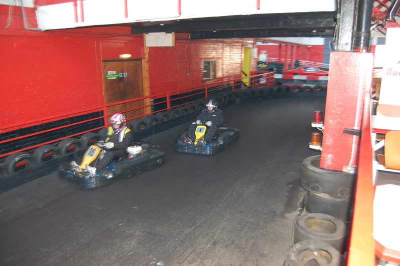 B4T's Xmas meet, Karting/Laser Tag/Food 12.12.2010 - Page 3 DSC_0031