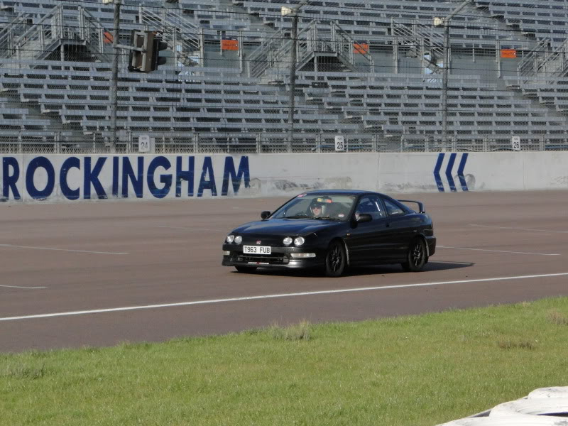 Rockingham Open Pit - 06/11/2010 - pics & discussion DSC04095