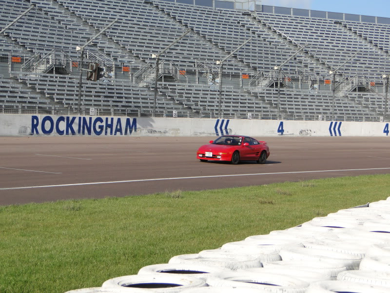 Rockingham Open Pit - 06/11/2010 - pics & discussion DSC04144