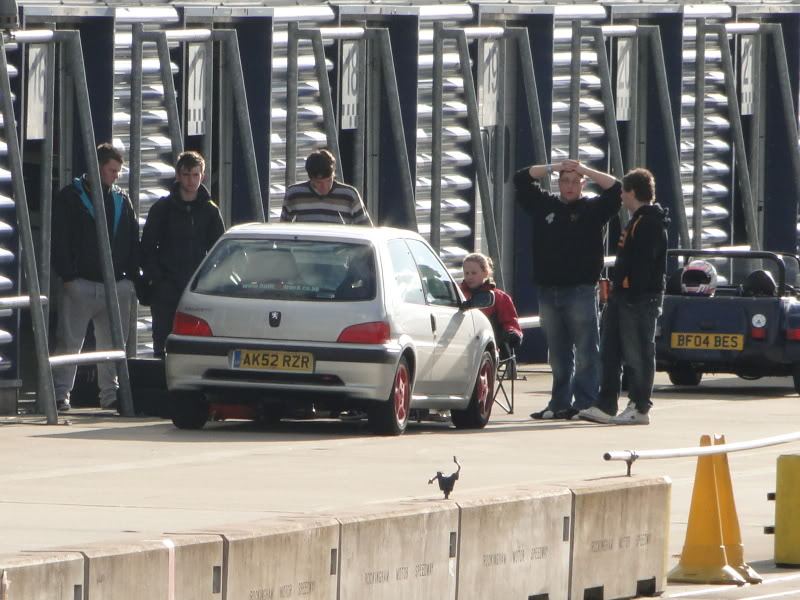 Rockingham Open Pit - 06/11/2010 - pics & discussion DSC04161