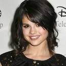 Selena Gomez... vẻ đẹp của mọi vẻ đẹp AZCAOBDMY0CA2BH2IICAAYGGR5CA7J9X4YC