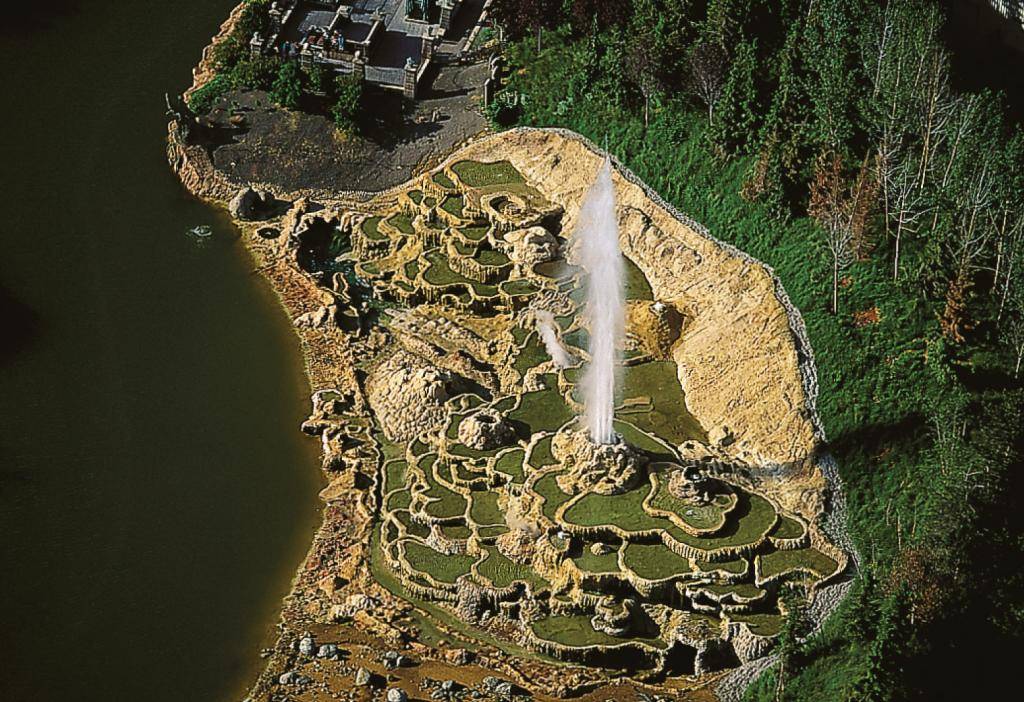 Frontierland le land mal aimé de la maintenance? Geyser